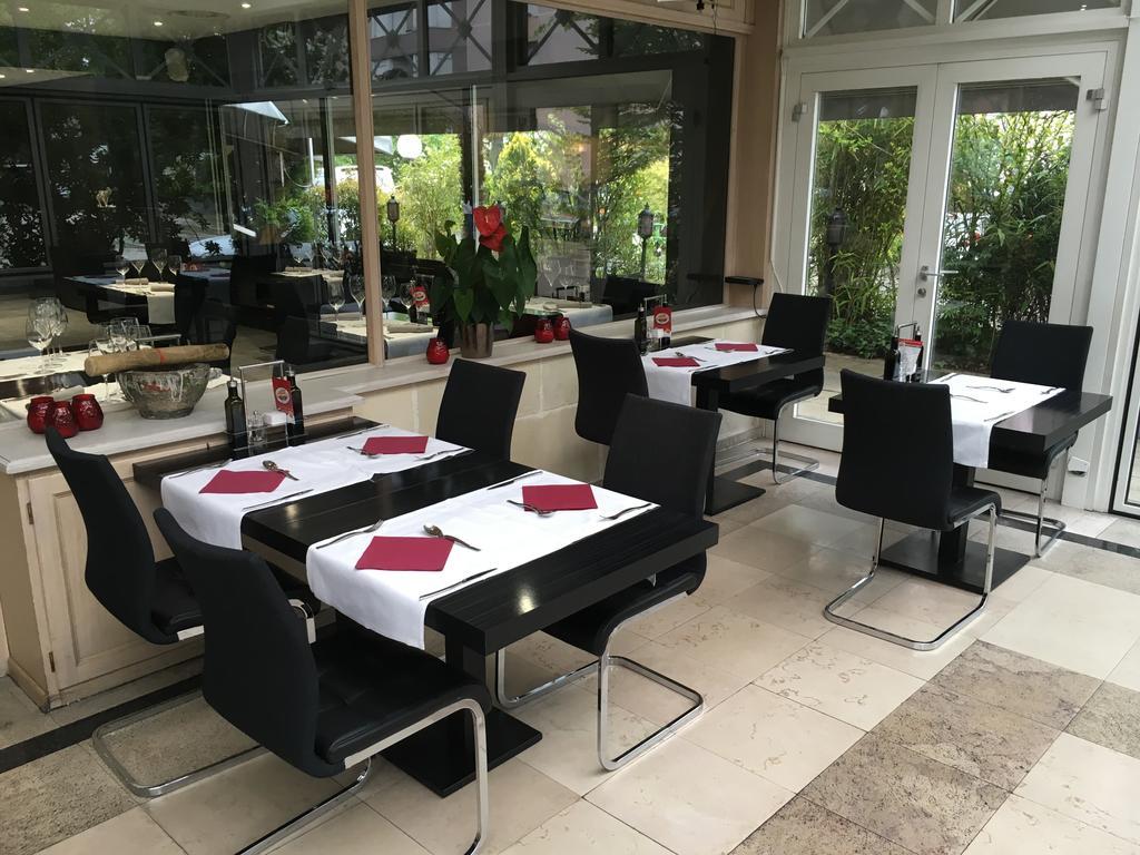 Hostellerie De La Vendee Lancy Экстерьер фото
