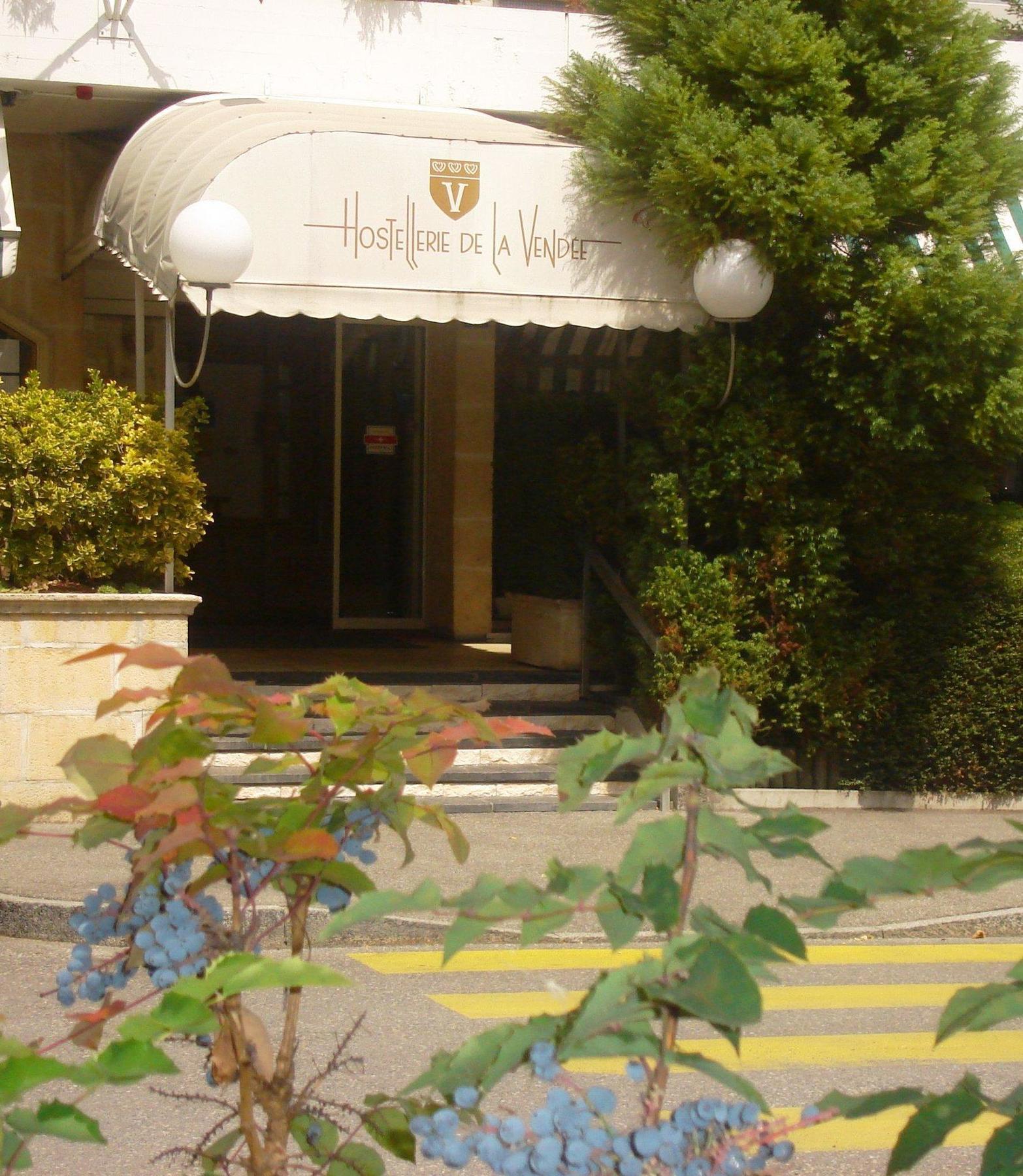 Hostellerie De La Vendee Lancy Экстерьер фото